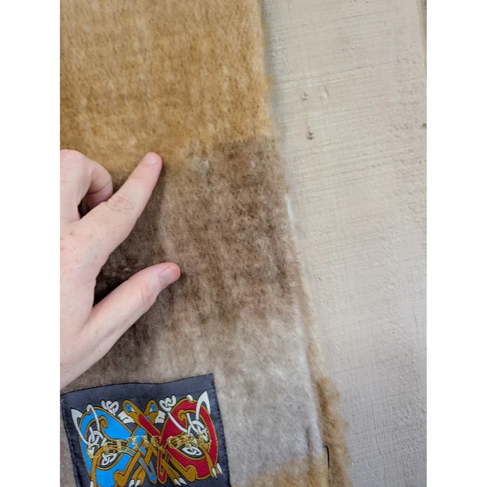 Celtic Ore Knitwear‎ Irish Wool Blend Plaid Scarf Mustard Taupe Fringe  Ireland